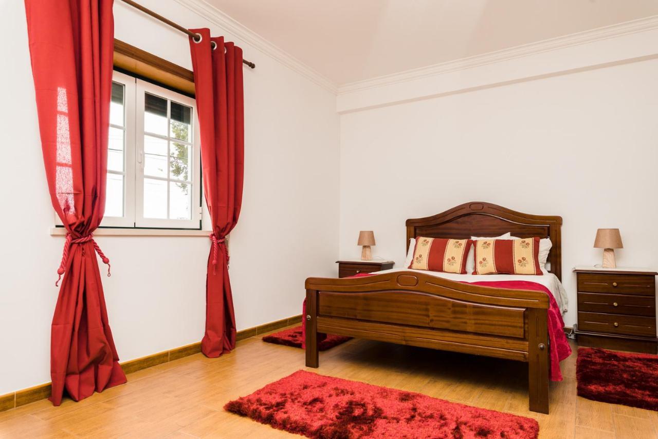 דירות אובידוס Casa Do Melro מראה חיצוני תמונה